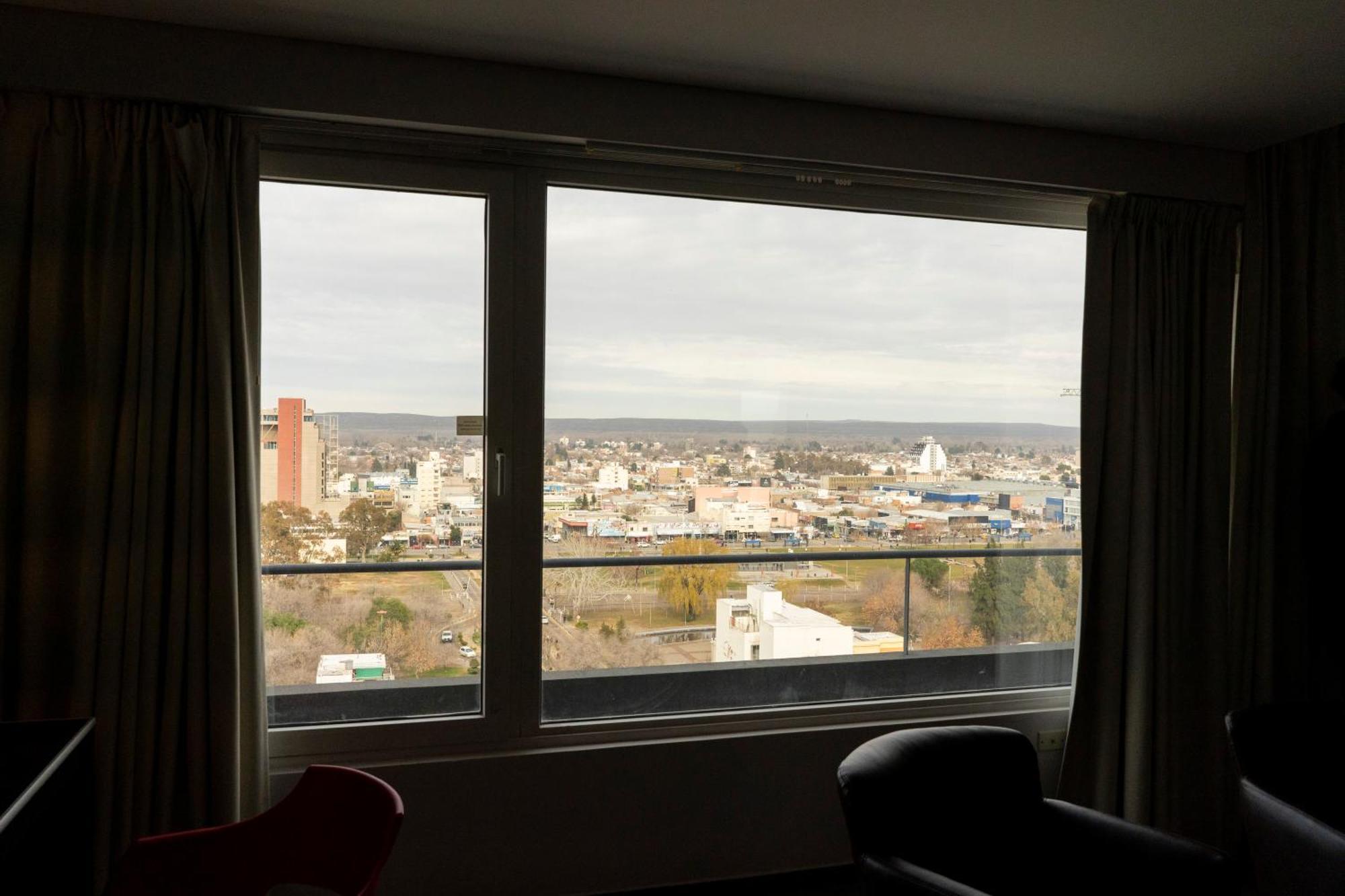 Hotel Neu 354 Neuquén エクステリア 写真