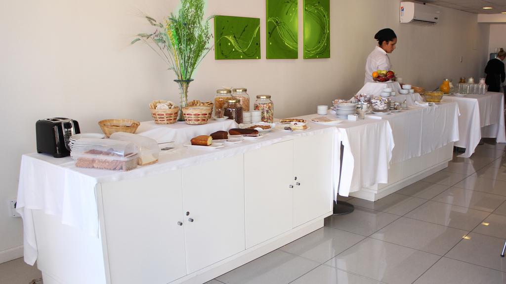 Hotel Neu 354 Neuquén エクステリア 写真